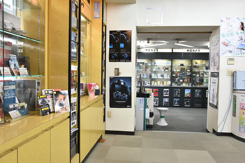 店舗内観2